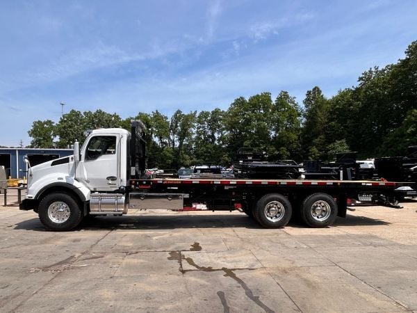KW T880 Industrial Carrier KW T880 Industrial Carrier