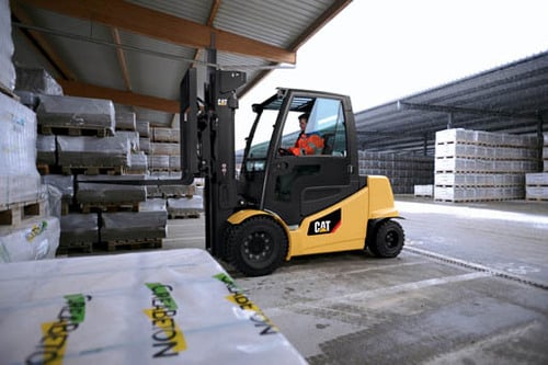 feature picture of CAT Large Electric Pneumatic Forklift