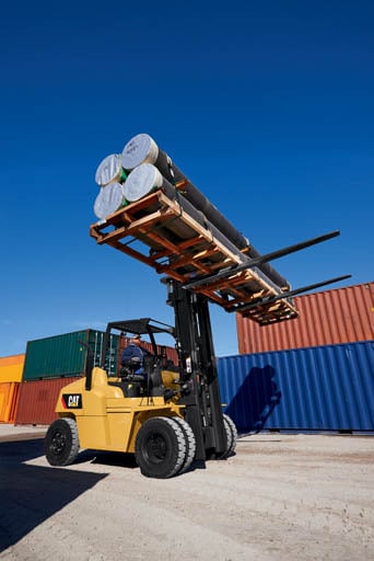 CAT Forklifts15,500 lb Capacity Pneumatic lifting