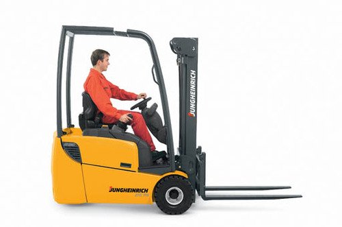 Driving EFG 110k -115 Electric Forklift 