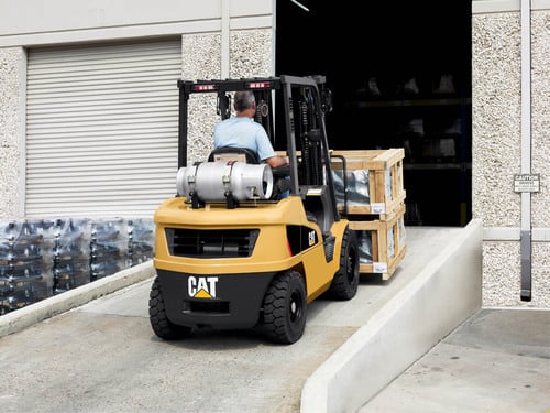 CAT Forklift 3,000-7,000 lb Capacity