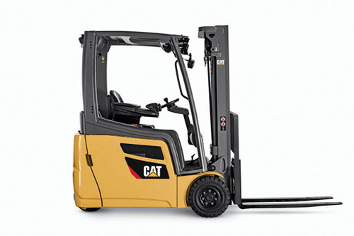 CAT Forklift - 2,500-4,000 Capacity lb 3-Wheel Pneumatic Tire 