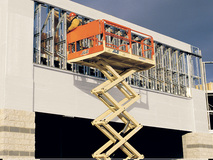 JLG 260MT Midesize Rough Terrain Scissor Lift