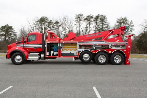 Jerr-Dan Heavy Duty 50 Ton Wrecker Red Backside