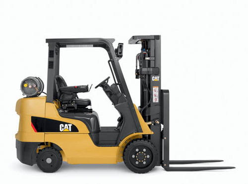 6,000 lb Capacity Forklift Rental Internal Combustion Cushion Tire Lift Truck