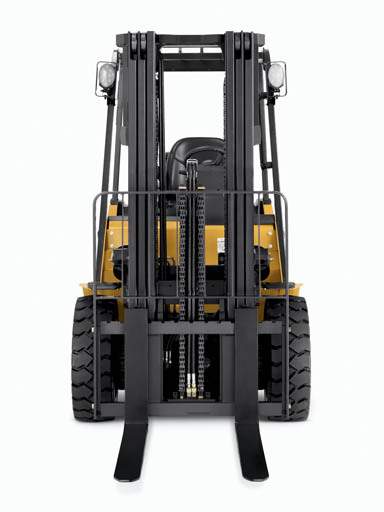 6,000 lb capacity internal combustion pneumatic tire forklift rental from Fallsway