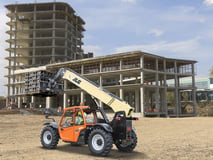 feature picture of JLG 742 Telehandler | 7,000 lb Capacity