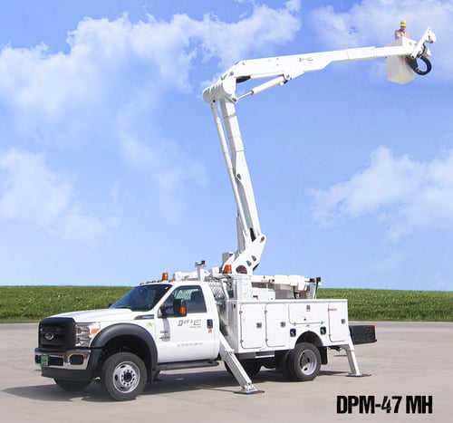 Dur-A-Lift Telescopic Articulating Material Handling Bucket Truck  DPM Series  Action Shot
