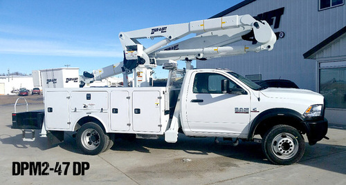 Dur-A-Lift Telescopic Articulating Bucket Truck Double Basket DPM2 47DP Outside