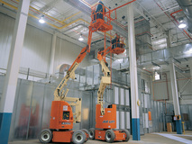 feature picture of JLG E300AJ Articulating Boom Lift