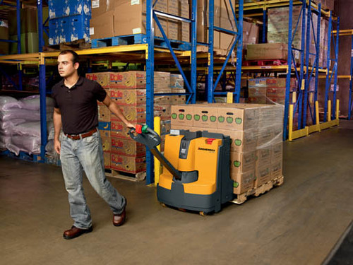 EJE 120/120E Walkie Pallet Trucks in warehouse