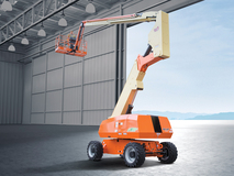 JLG H800AJ Articulating Boom