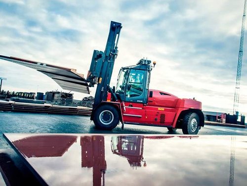 Kalmar DCG90-180 Lift Truck