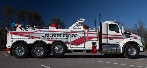 Jerr-Dan Heavy Duty 35 Ton Wrecker Side 2