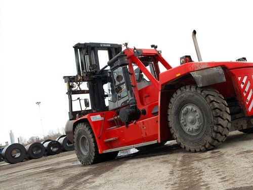 Kalmar DCF180-520 Heavy Range Forklift