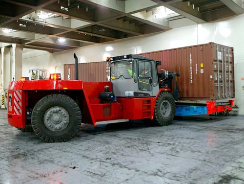 Kalmar DCF180-520 Lift Truck