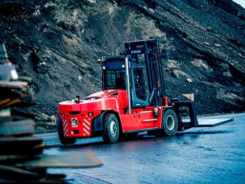 Kalmar DCG90-180 Forklift Unloading