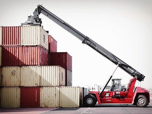 Kalmar Gloria DRG420-450 Reachstacker Unloading