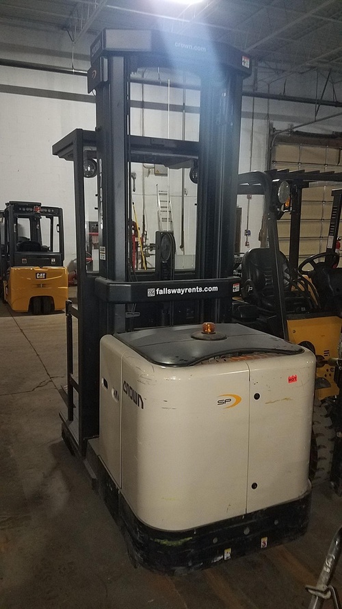 Angled View of Back of Used 2014 Crown SP3510-30 Order Picker Forklift