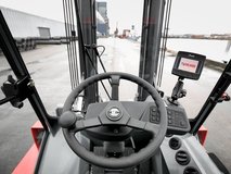 Kalmar DCG100-180T Essential Forklift 