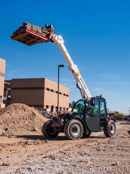 feature picture of Snorkel SR5719 Telehandler | 5,732 lb Capacity